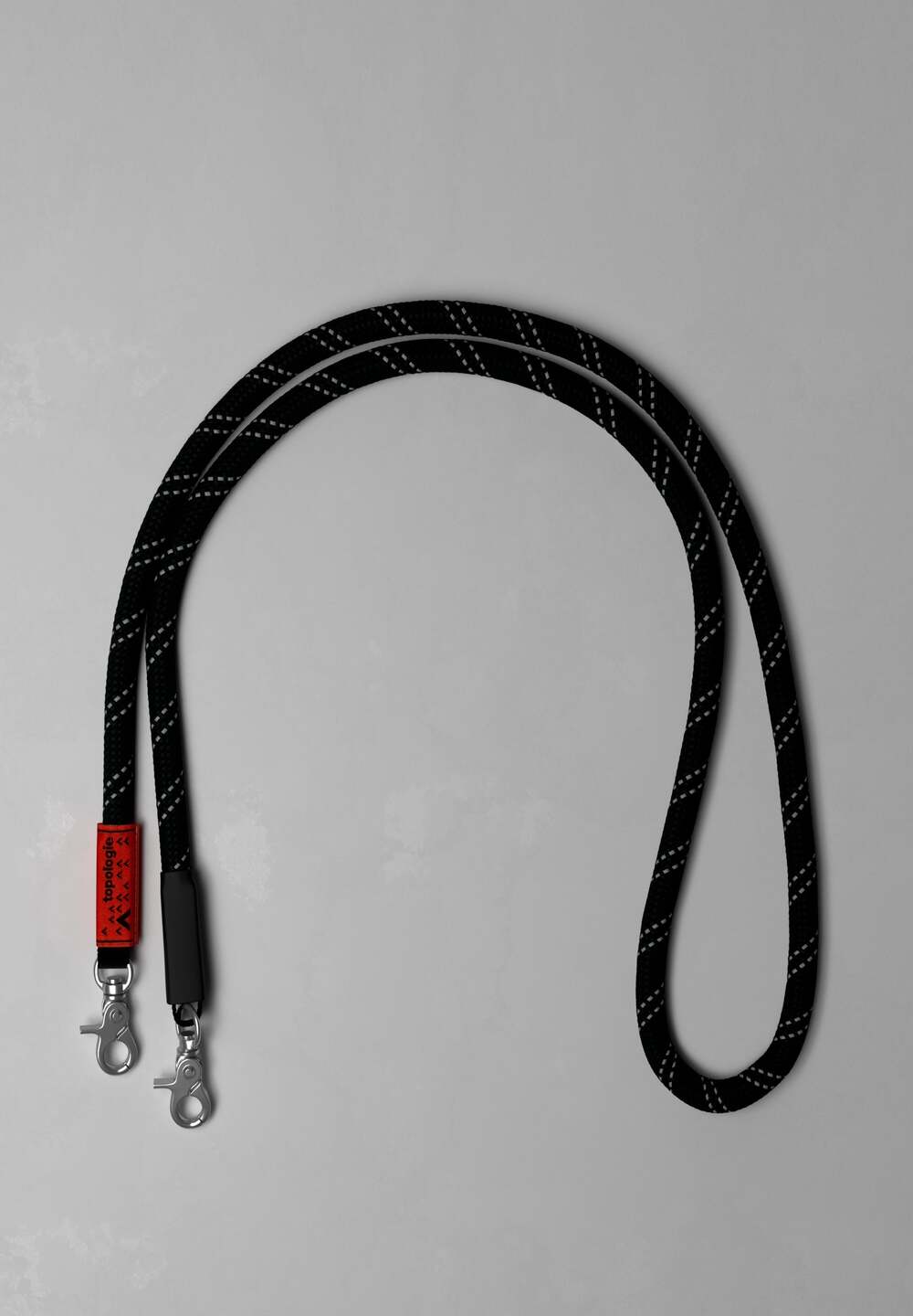 BLACK REFLECTIVE